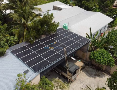Lắp điện mặt trời hybrid 30kW tại Rạch Giá