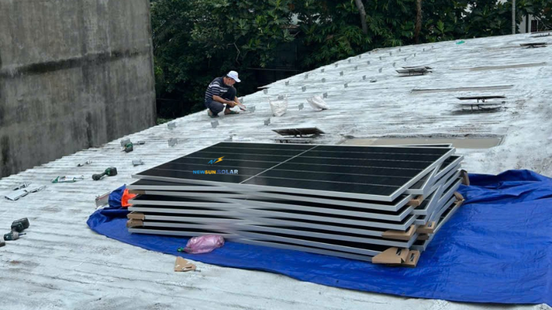 Vì Sao Newsun Solar Đề Xuất Hệ Điện Mặt Trời Hybrid 18,45kWp Lưu Trữ 16kWh?