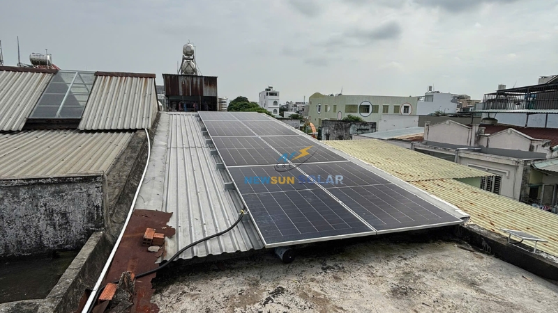 Tấm pin Jinko Solar 620Wp