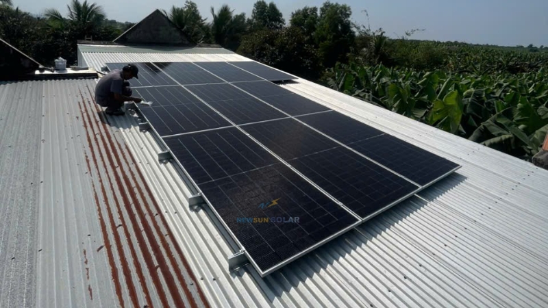 Pin năng lượng mặt trời Jinko 620Wp