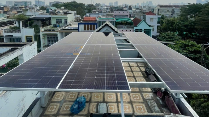 Nguyên lý hoạt động của tấm pin mặt trời hai mặt kính